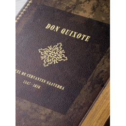 Шкатулка в виде книги 19х7х27см 