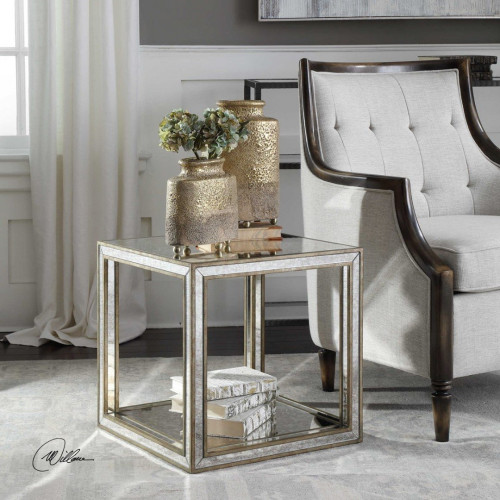 Столик придиванный ЖЮЛИ/JULIE от американской фабрики Аттермост/Uttermost